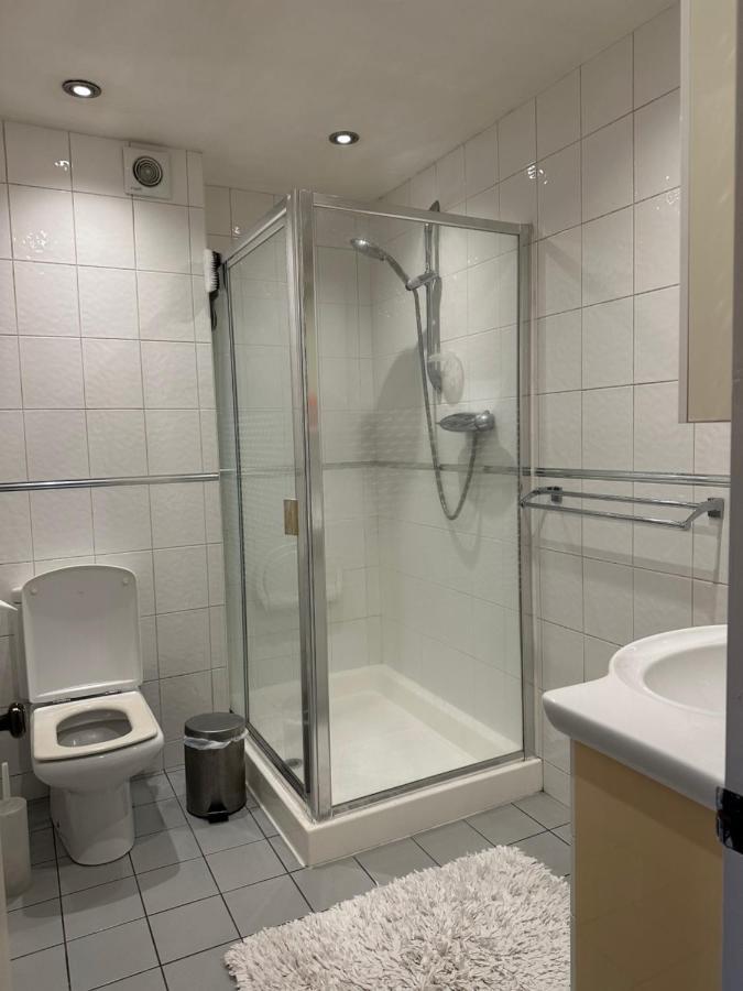 Quarto em Acomodações Particulares Cozy Private For Single Use *